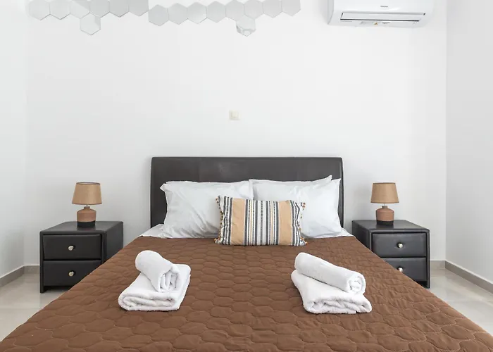 Katerina & Stefanos Family Apartments